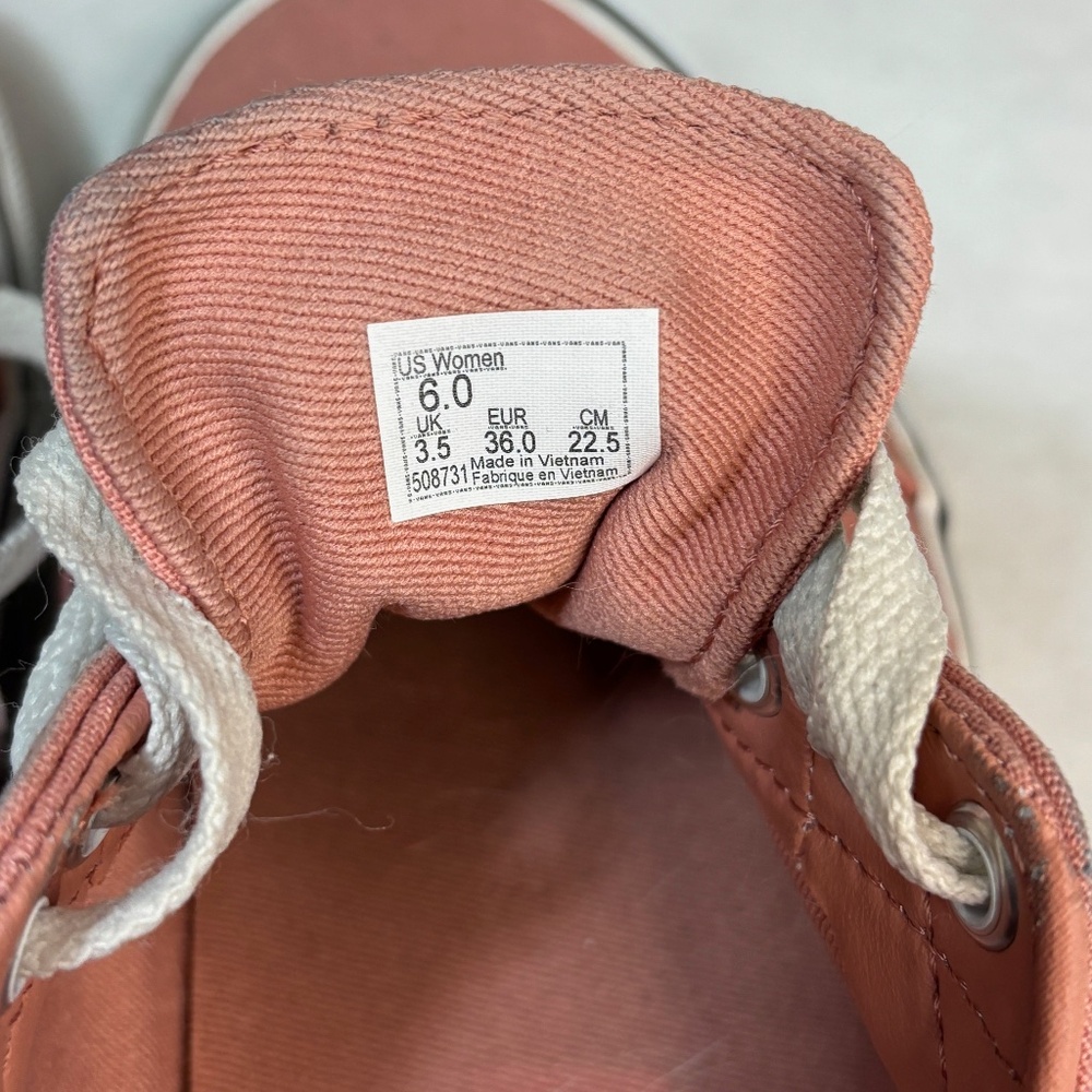Vans Pink Canvas Sneakers - Size 6 - Picture 6 of 8